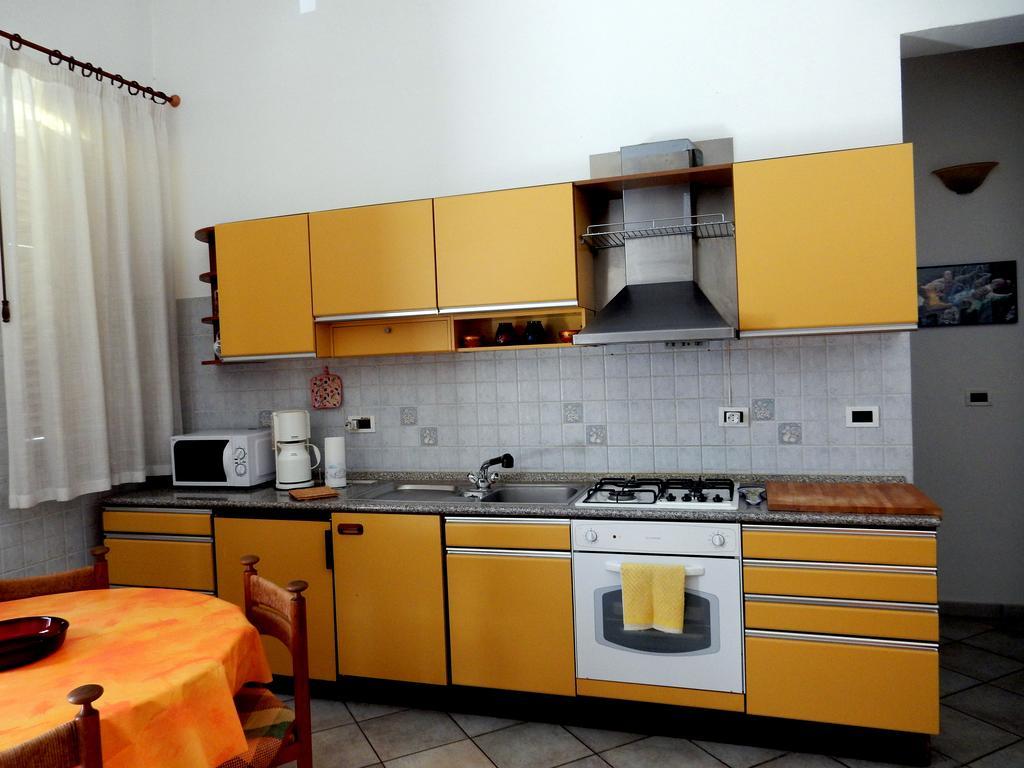 Terrasini Siracasa Apartment Ruang foto