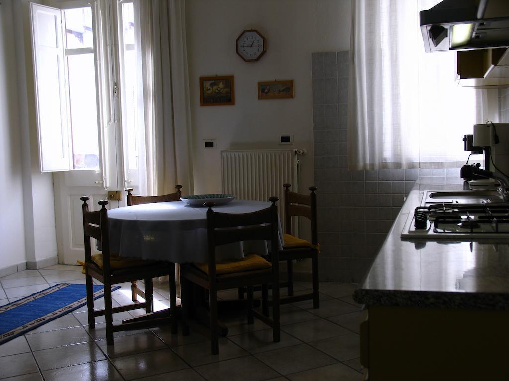 Terrasini Siracasa Apartment Ruang foto